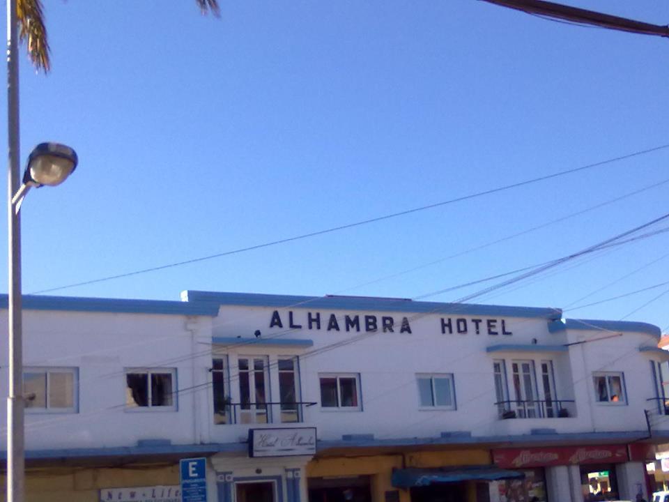 Alhambra Hotel San Antonio  Eksteriør bilde