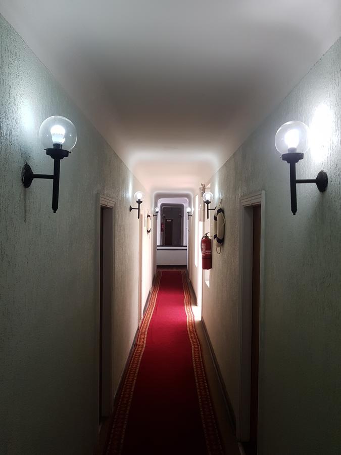 Alhambra Hotel San Antonio  Eksteriør bilde